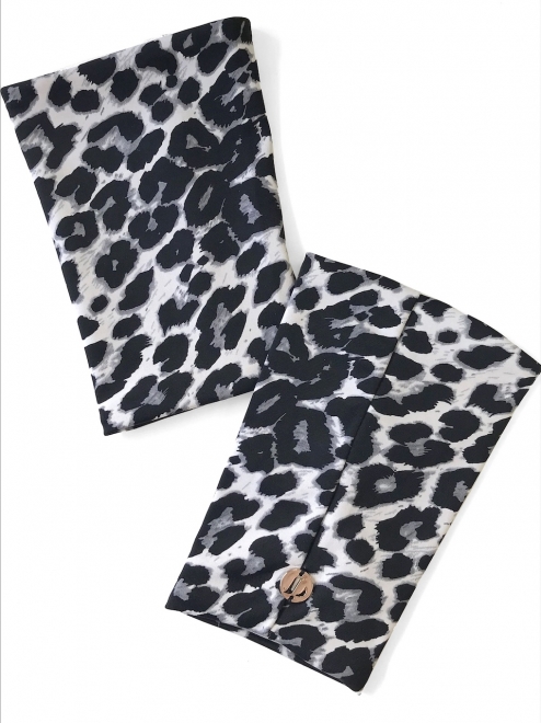 Lunalae Shoe Covers – Grey Leopard